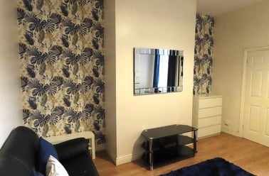 Biddlestone Road, Heaton, Newcastle - Image 3